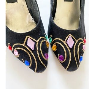 VTG J.Renee | statement jewel suede pumps